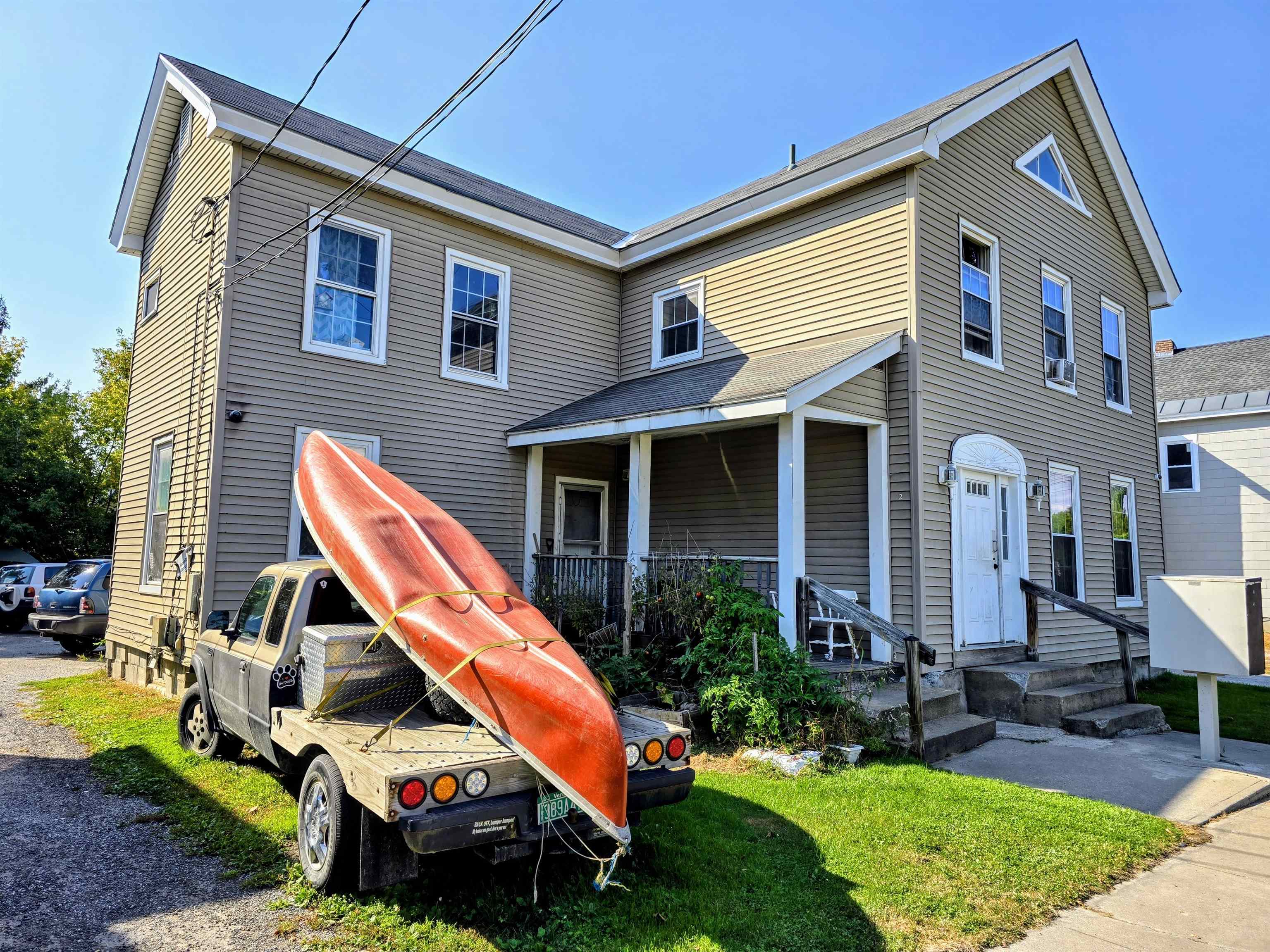 43 Summer Street Rutland, VT 05701 - Photo 2 of 25