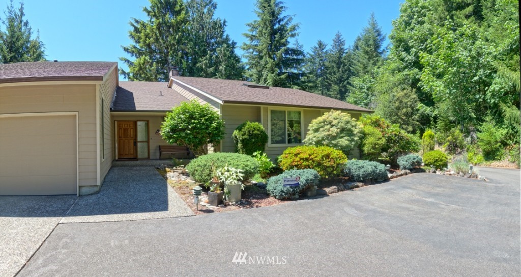 7032 Foothill Loop Southwest Olympia, WA 98512 - Photo 2 of 25 Gallery Image 2