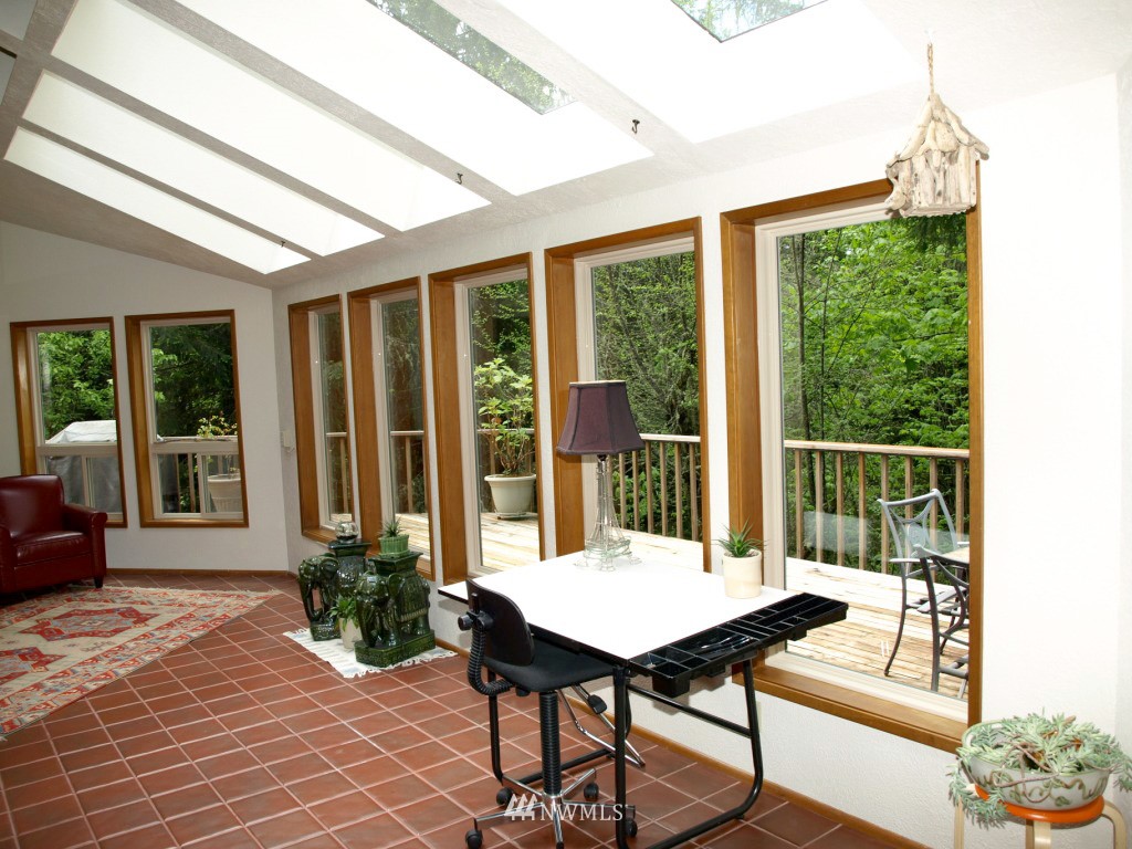 7032 Foothill Loop Southwest Olympia, WA 98512 - Photo 11 of 25 Gallery Image 11