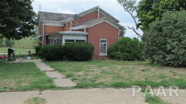 4904 North Wiley Road Elmwood, IL 61529 - Photo 5 of 15 Gallery Image 5