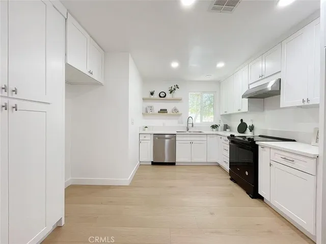 $528,000 | 602 Courtland Drive West, San Bernardino, CA 92405