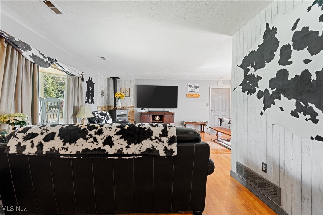 3799 Vandemark Road Litchfield, OH 44253 - Photo 7 of 39 Gallery Image 7