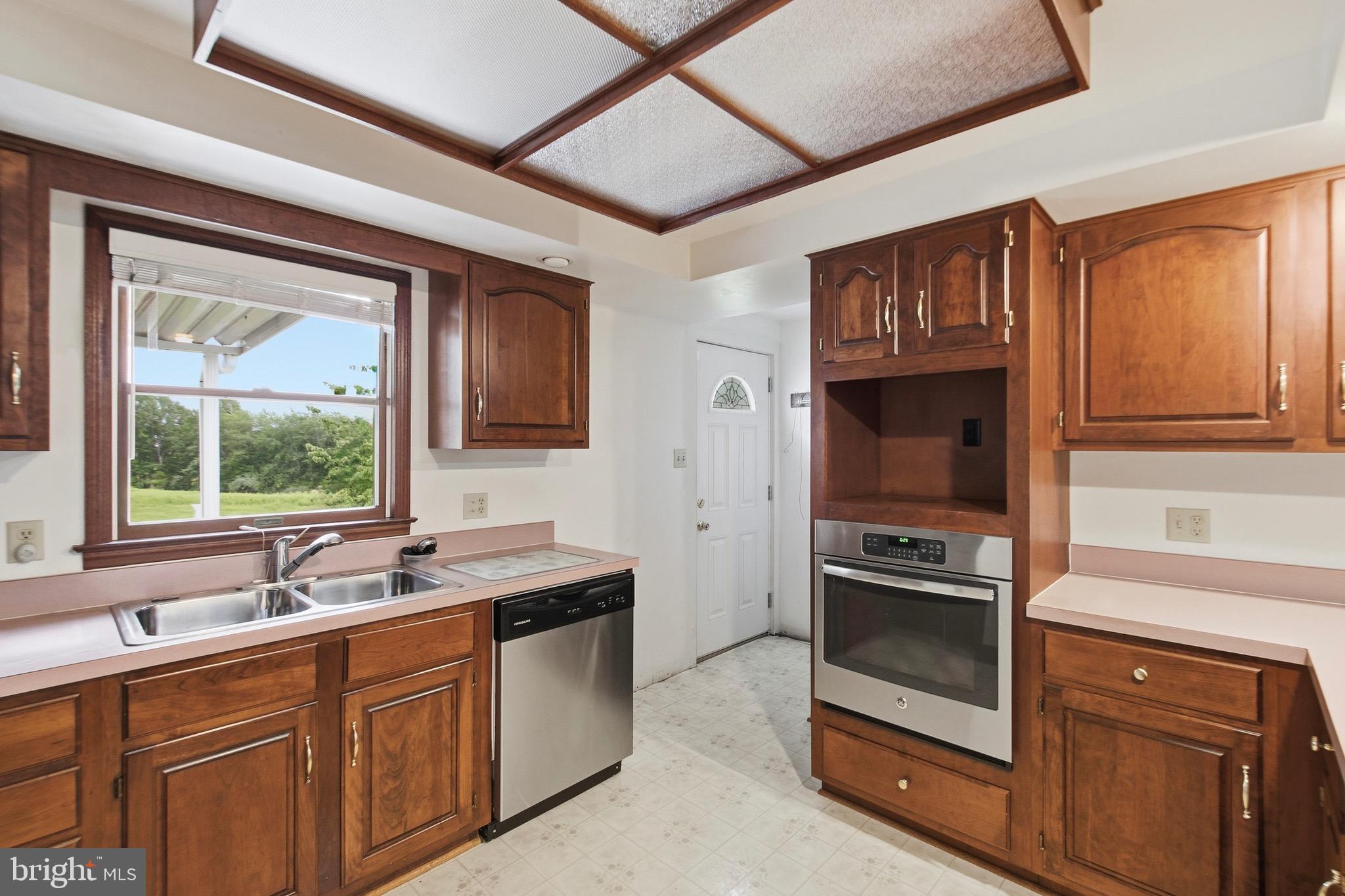 4407 Indian Run Road Amissville, VA 20106 - Photo 22 of 54