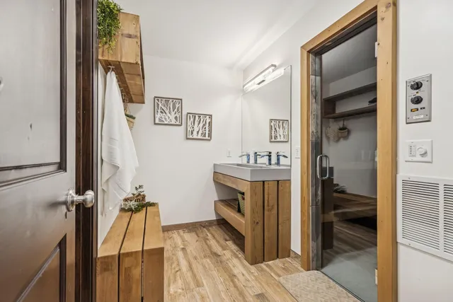 $1,150,000 | 2169 Ibson Avenue Southeast, Buffalo, MN 55313