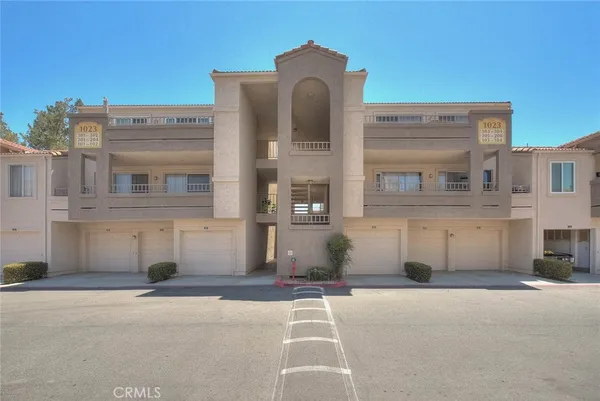 $330,000 | 1023 Vista Del Cerro Drive, Unit 302, Corona, CA 92879