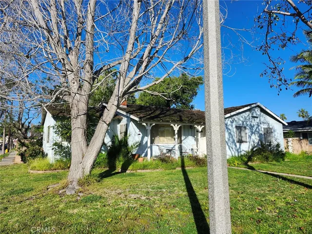 $2,500,000 | 1203 Park Huntington Beach, Huntington Beach, CA 92648