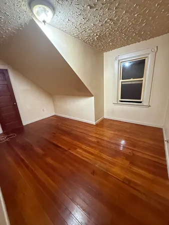 $1,150 | 31 Sidney Street, Unit 4, New Bedford, MA 02740