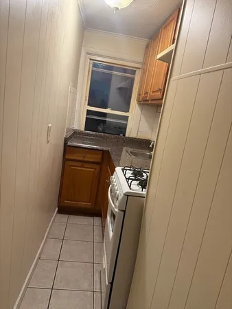 $1,150 | 31 Sidney Street, Unit 4, New Bedford, MA 02740