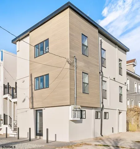 $2,000 | 21 North Albany Avenue, Unit 3, Atlantic City, NJ 08401