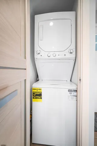 $2,000 | 21 North Albany Avenue, Unit 3, Atlantic City, NJ 08401