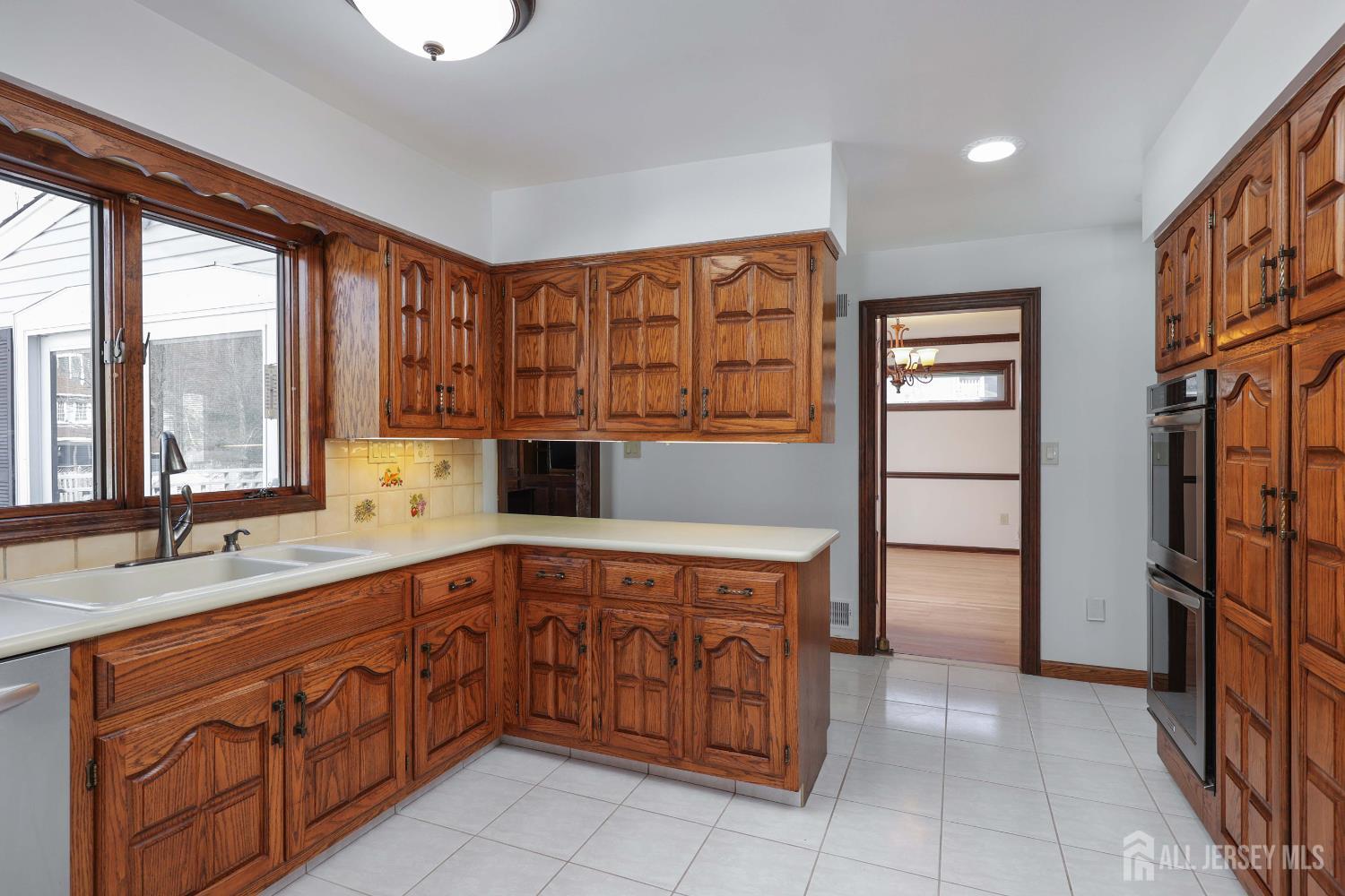 463 Cottrell Road Old Bridge, NJ 08857 - Photo 18 of 39