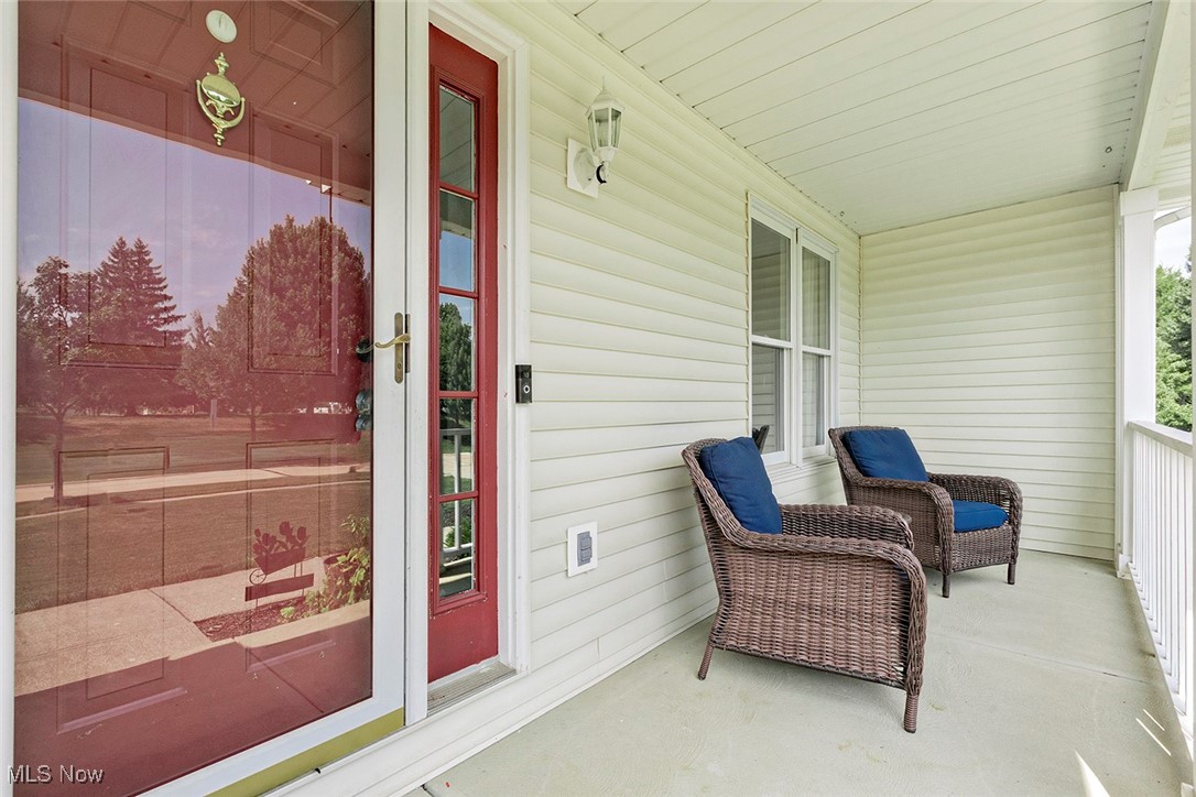 565 Walnut Ridge Trail Aurora, OH 44202 - Photo 3 of 45 Gallery Image 3