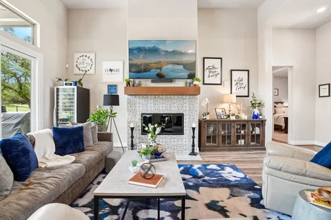$685,000 | 134 High Point Circle, Spring Branch, TX 78070