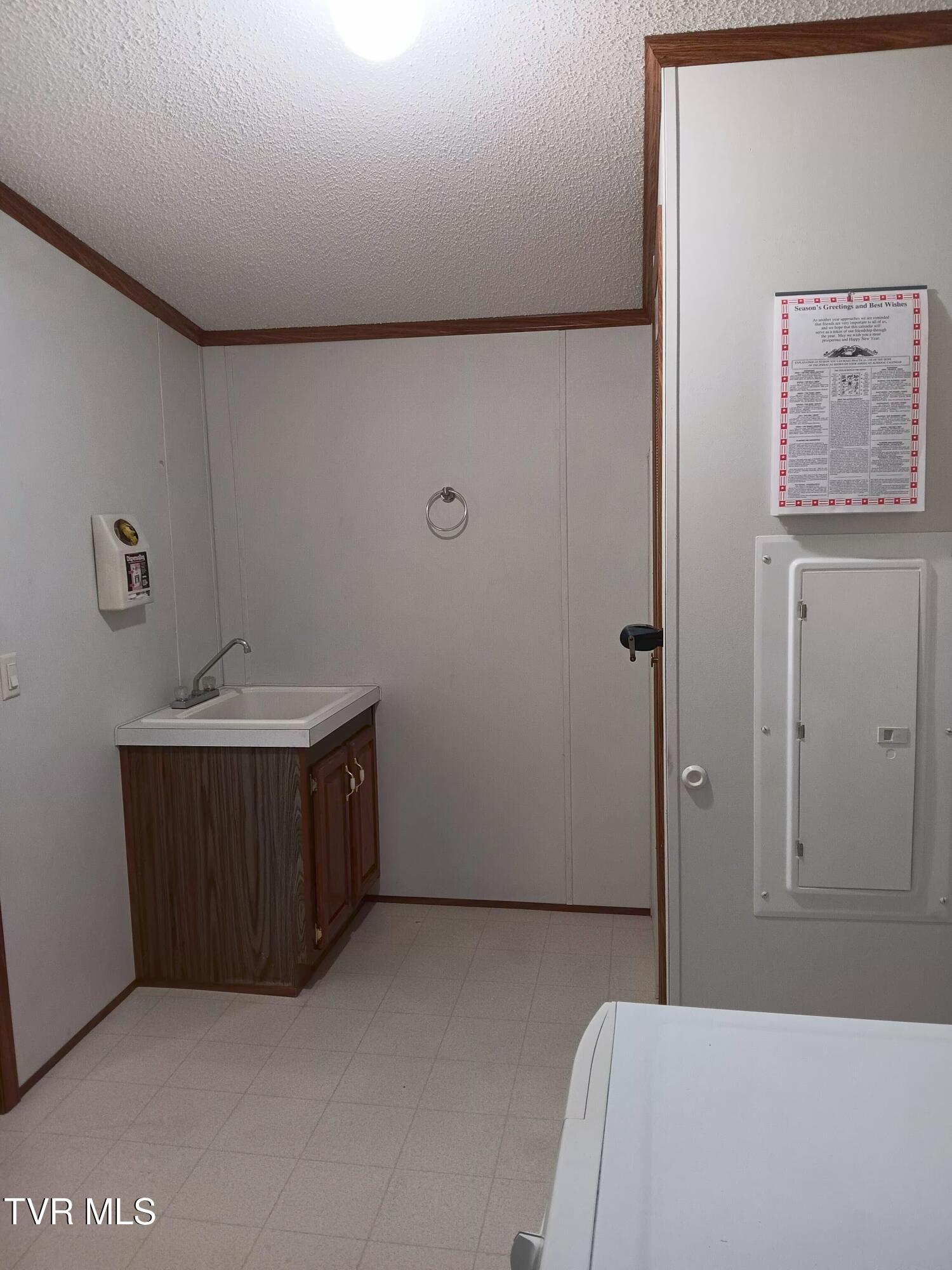 860 Bales Road Mosheim, TN 37818 - Photo 44 of 54 20260117_140430