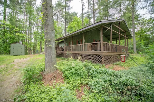 $189,900 | 1246 Alton Drive, Sherrodsville, OH 44675