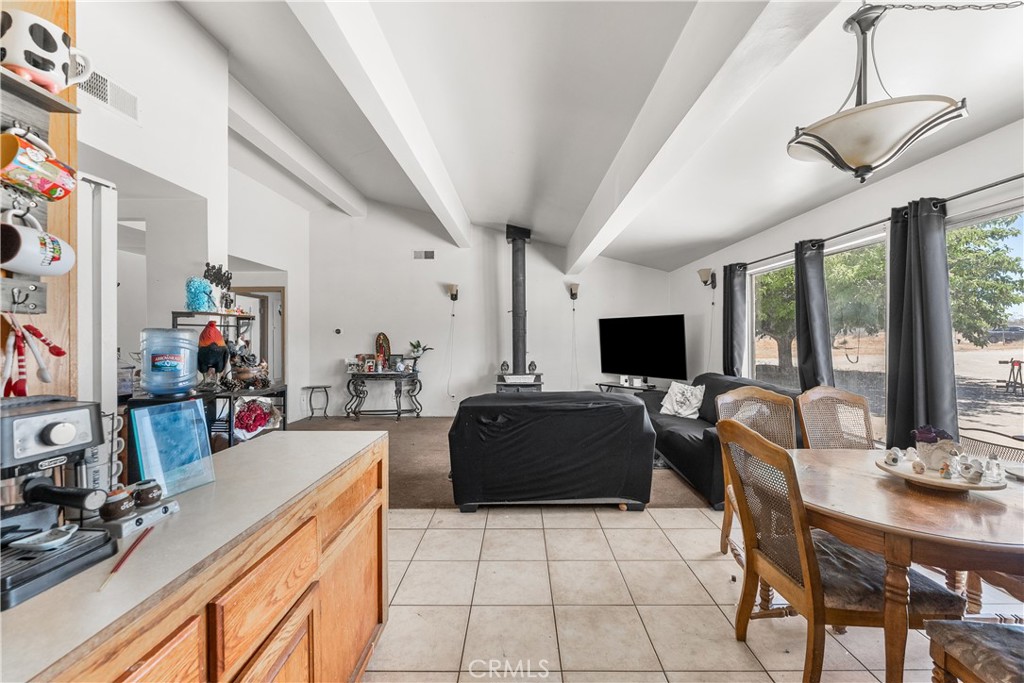 3104 Sacramento Road Phelan, CA 92371 - Photo 3 of 42
