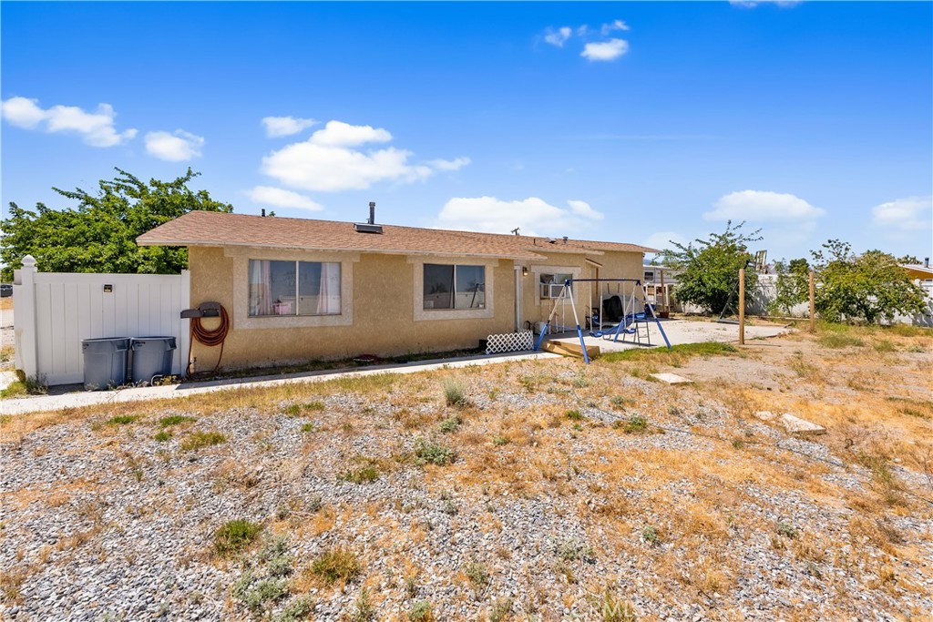 3104 Sacramento Road Phelan, CA 92371 - Photo 31 of 42