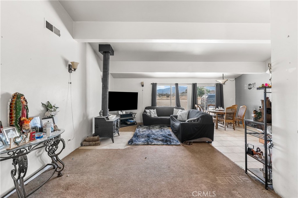 3104 Sacramento Road Phelan, CA 92371 - Photo 5 of 42