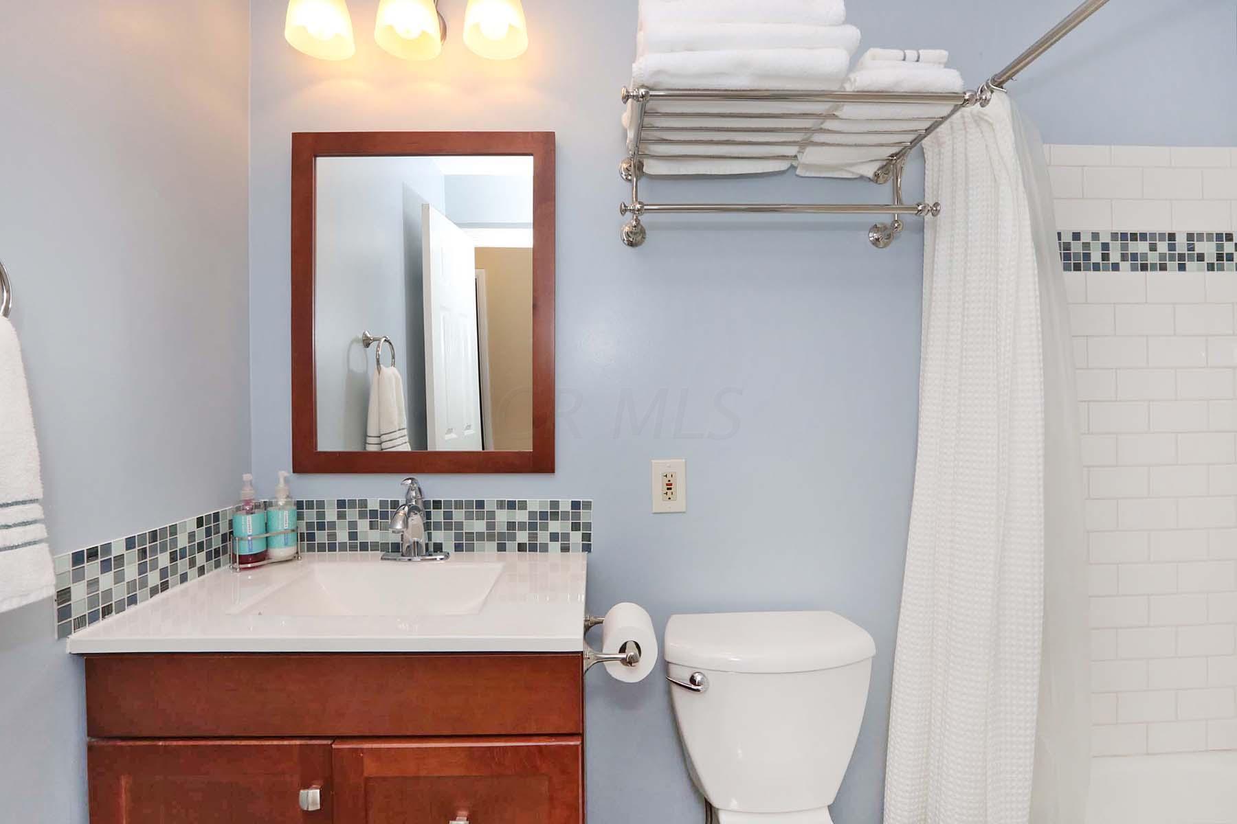 6660 Merwin Road Columbus, OH 43235 - Photo 16 of 25 Gallery Image 16