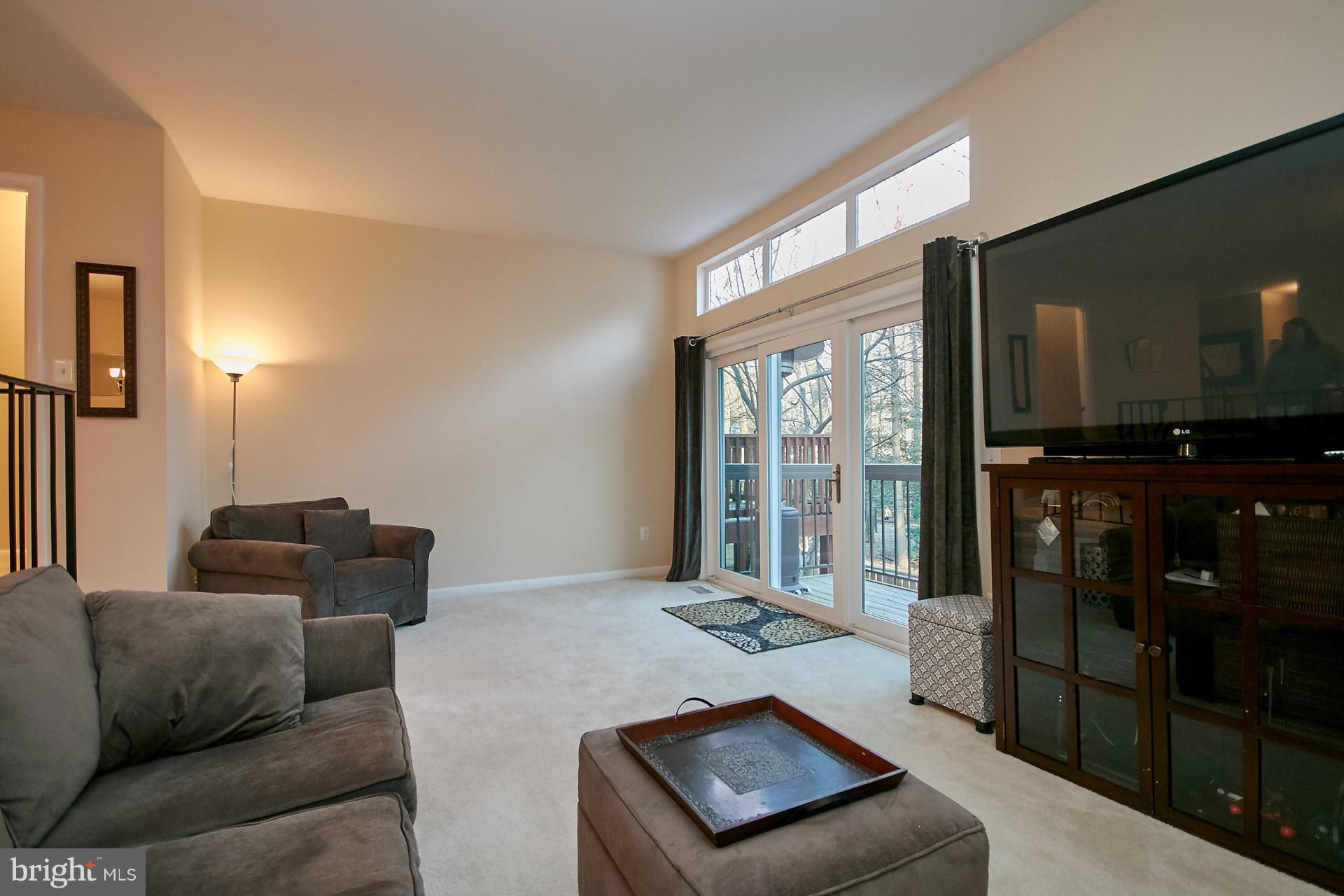 2357 Millennium Lane Reston, VA 20191 - Photo 4 of 25 Living Room