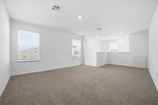 $2,195 | 339 Mustang Lake Circle, Buda, TX 78610