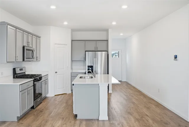 $2,195 | 339 Mustang Lake Circle, Buda, TX 78610