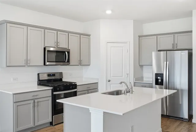 $2,195 | 339 Mustang Lake Circle, Buda, TX 78610