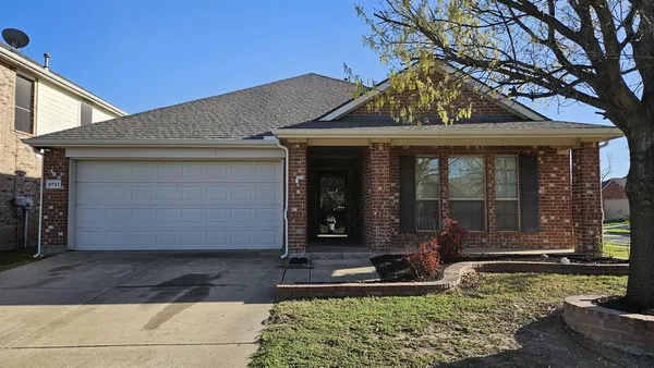 $2,350 | 9721 Zaharias Drive, McKinney, TX 75072