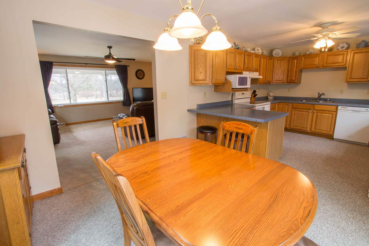 9631 Fackler Road Monroeville, IN 46773 - Photo 15 of 36