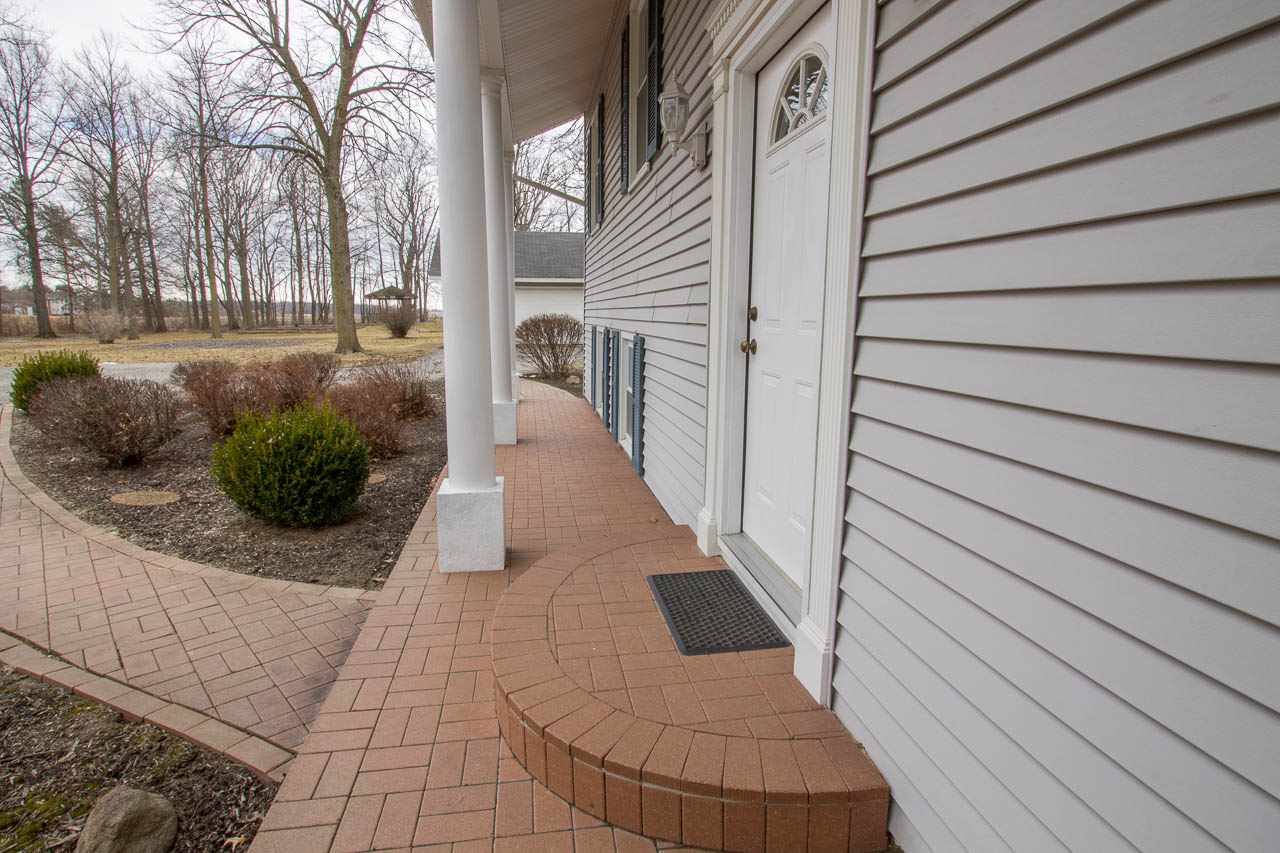 9631 Fackler Road Monroeville, IN 46773 - Photo 5 of 36