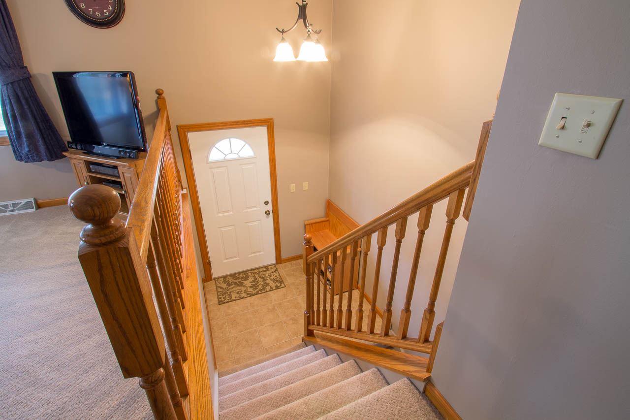 9631 Fackler Road Monroeville, IN 46773 - Photo 6 of 36