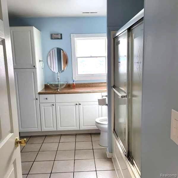 2507 Liter Road Lake Orion, MI 48359 - Photo 29 of 65 Gallery Image 29