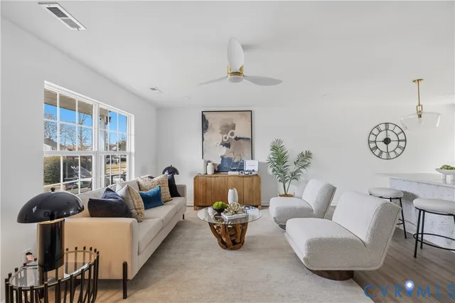 $309,000 | 1460 Farley Court, Sandston, VA 23150