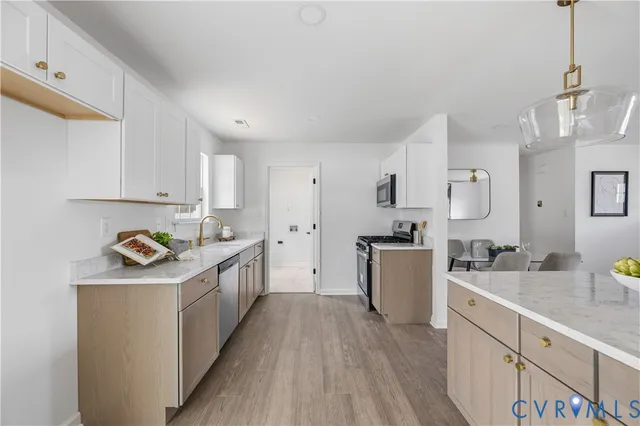 $309,000 | 1460 Farley Court, Sandston, VA 23150