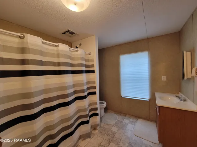 $87,500 | 24372 Front Ridge Road, Kaplan, LA 70548