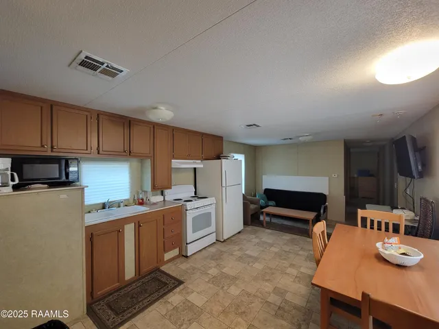 $87,500 | 24372 Front Ridge Road, Kaplan, LA 70548