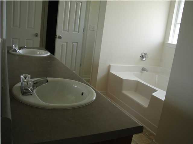 235 Raptor Drive Crestview, FL 32536 - Photo 9 of 10 Gallery Image 9