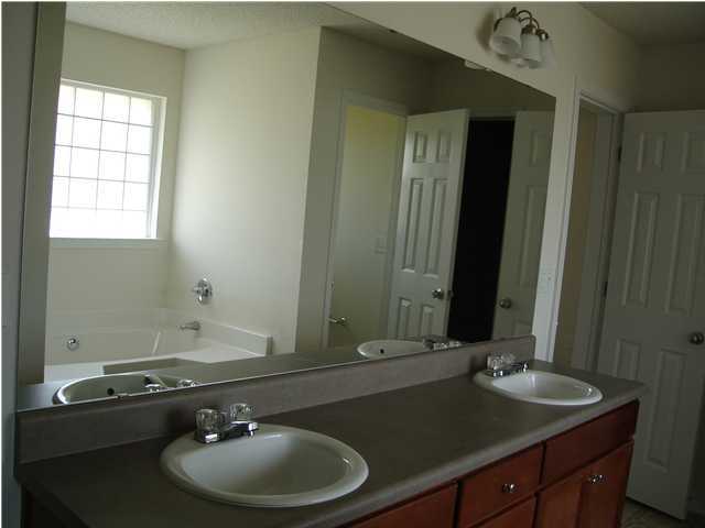 235 Raptor Drive Crestview, FL 32536 - Photo 10 of 10 Gallery Image 10