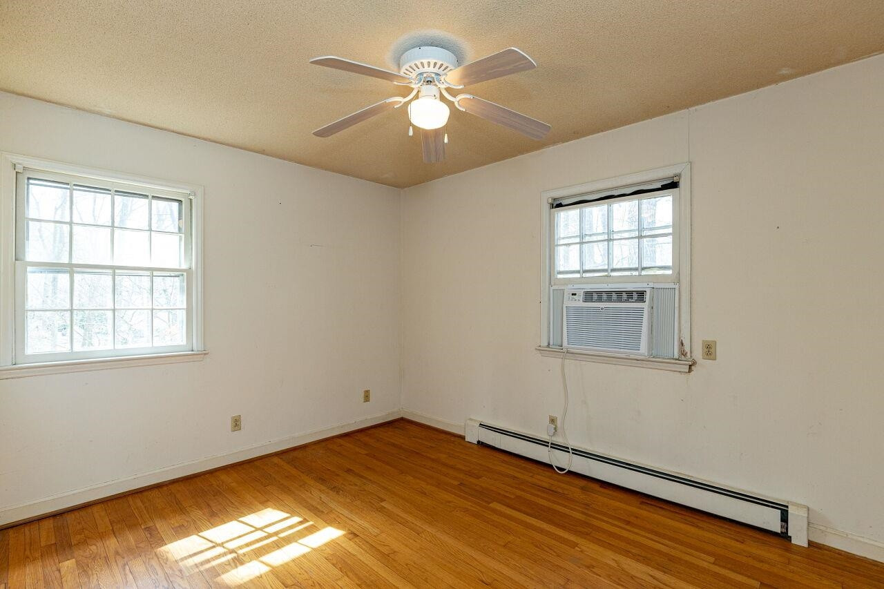 611 West Cornwall Road Cary, NC 27511 - Photo 22 of 30 Photo 22