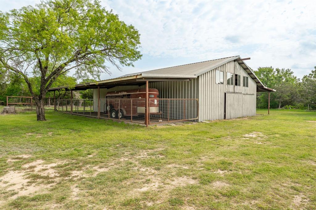 5905 North Us Highway Hamilton, TX 76531 - Photo 31 of 40 a house view with a garden space