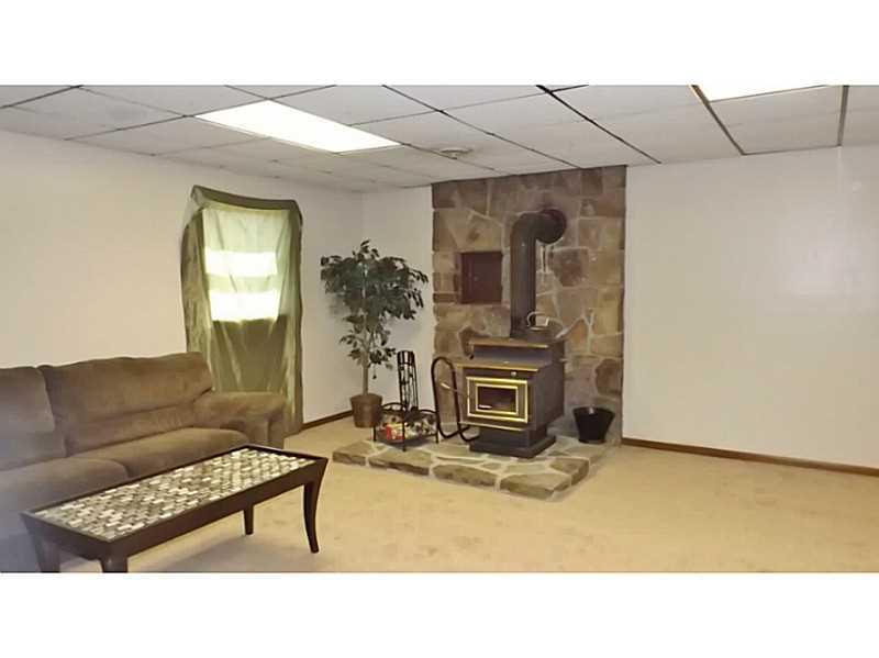 165 Ruane Road Uniontown, PA 15401 - Photo 12 of 21 Family Room.