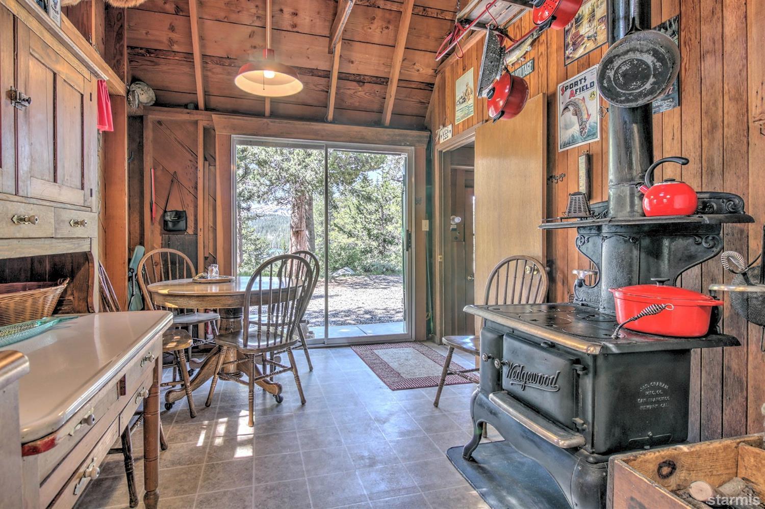 2 Caples Lake Markleeville, CA 96120 - Photo 9 of 25