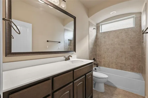 $2,900 | 2104 Skysail Lane, Denton, TX 76210