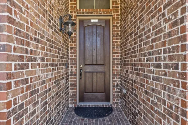 $2,900 | 2104 Skysail Lane, Denton, TX 76210
