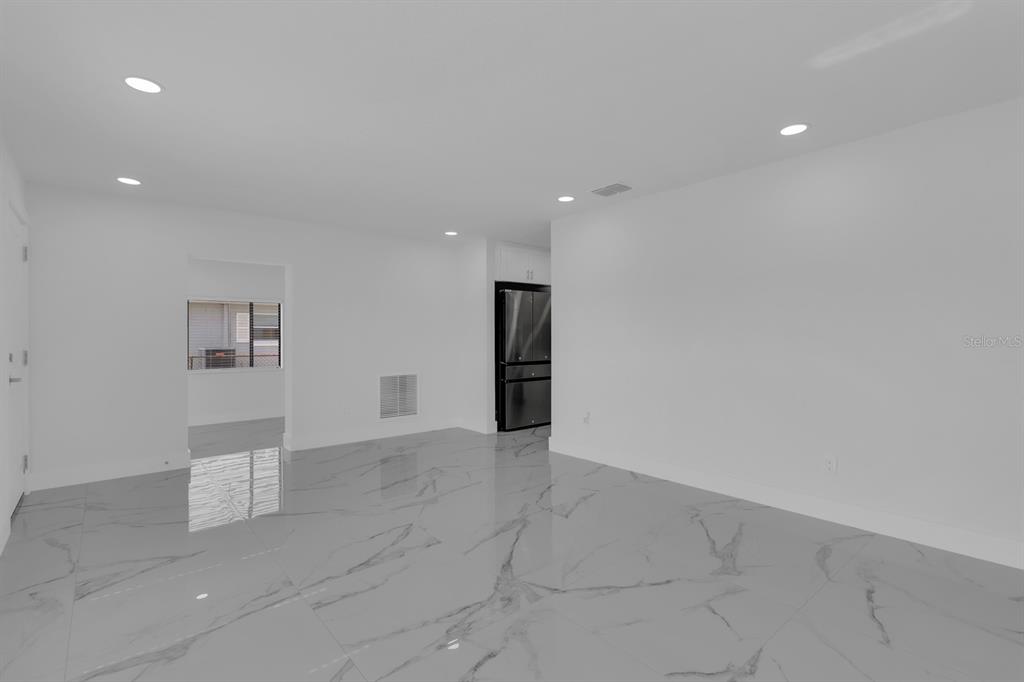 2322 Vincent Road Orlando, FL 32817 - Photo 14 of 29