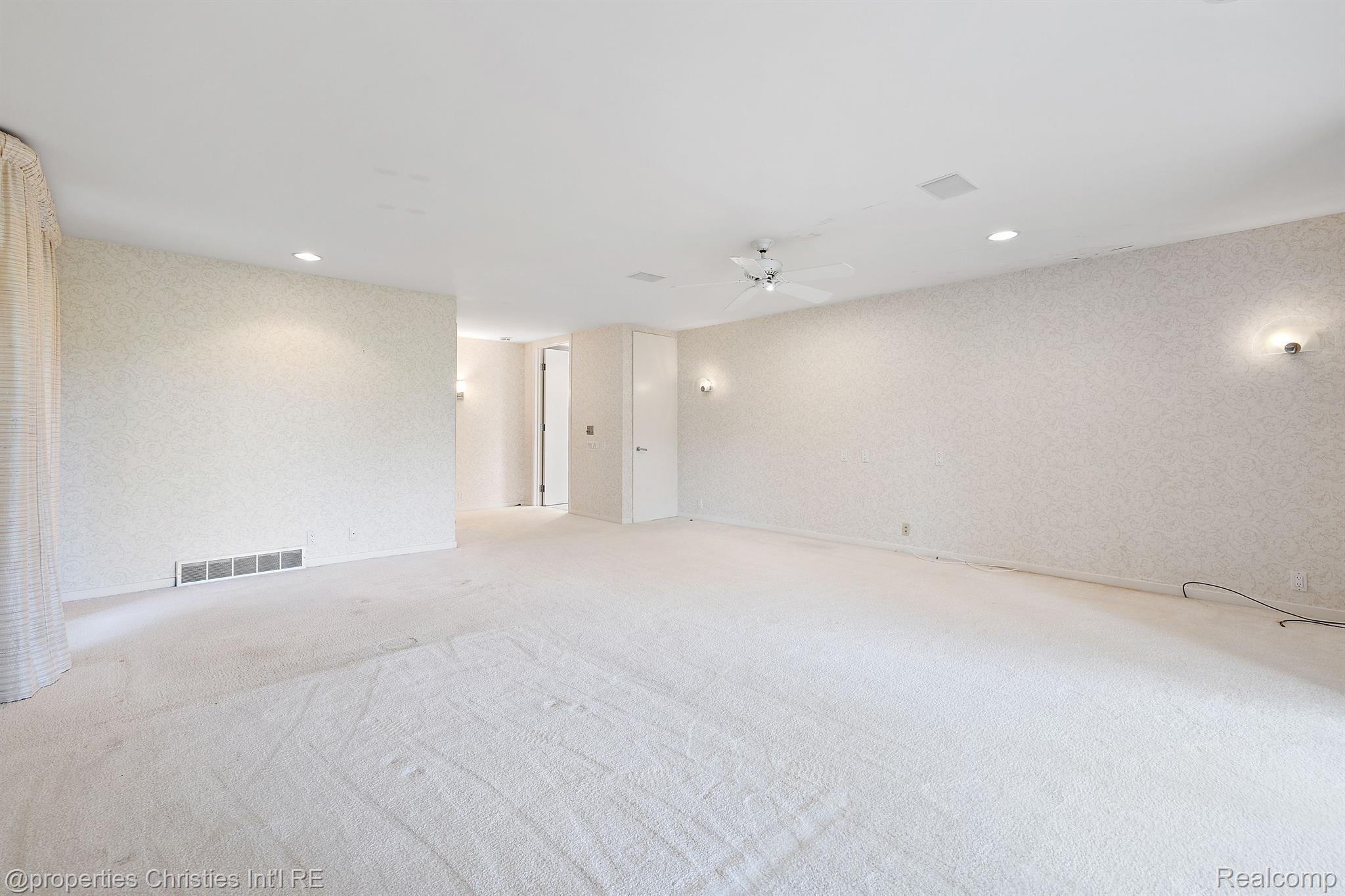 1895 Rathmor Road Bloomfield Hills, MI 48304 - Photo 44 of 58 Gallery Image 44