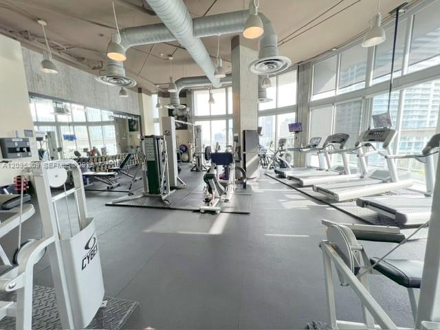 690 Southwest 1st Court, Unit 305 Miami, FL 33130 - Photo 23 of 26 Gallery Image 23