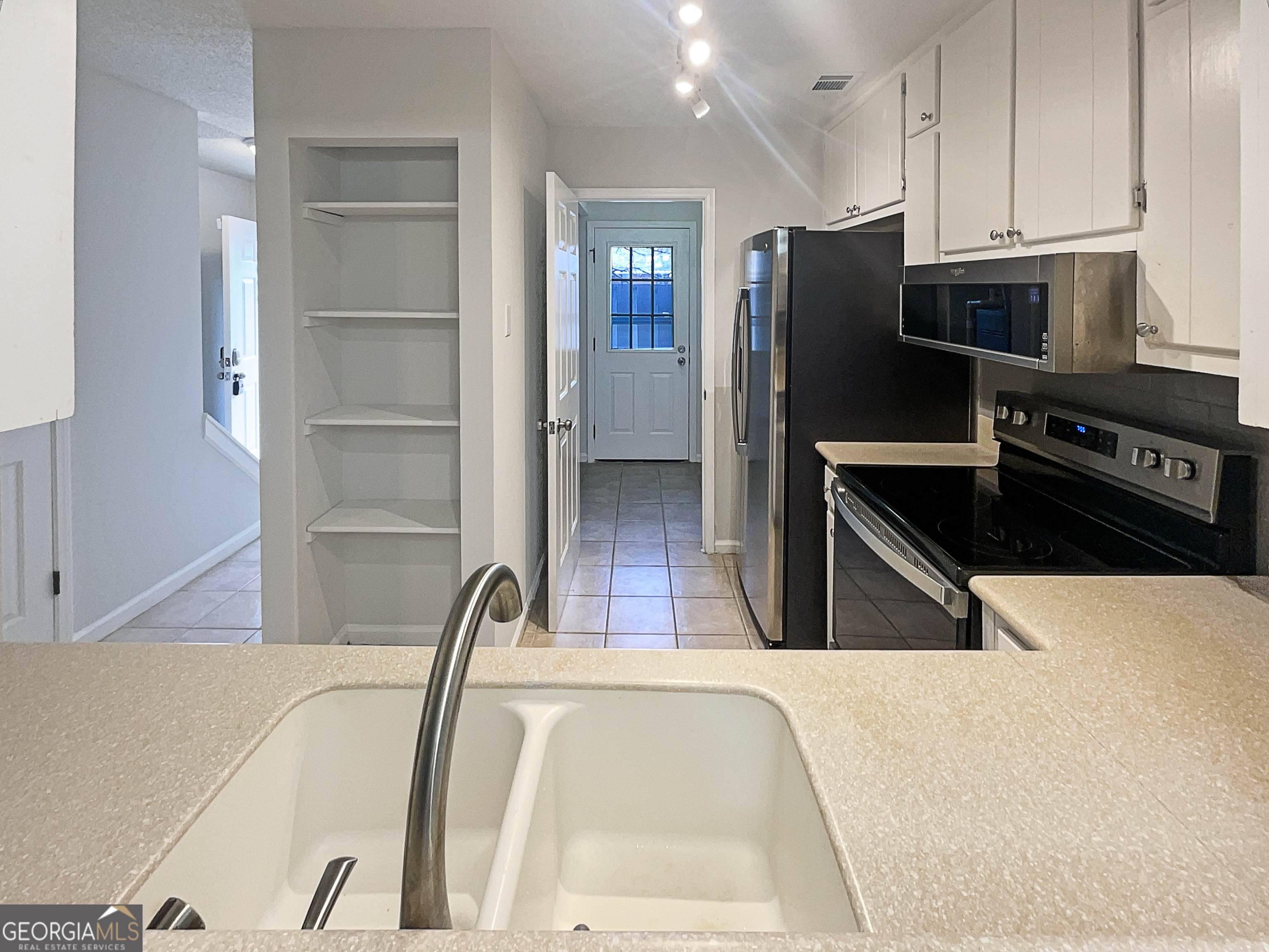 6090 WinterGreen Road Northwest Norcross, GA 30093 - Photo 11 of 21