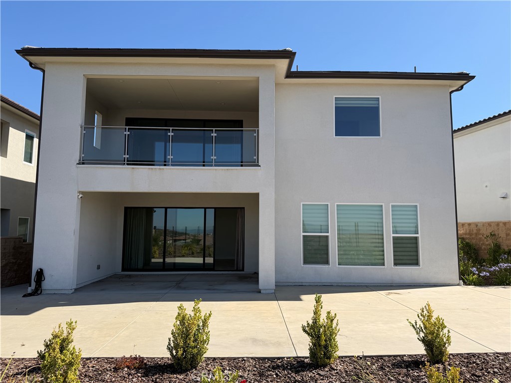 20756 Bluebird Court Porter Ranch, CA 91326 - Photo 19 of 34 Gallery Image 19