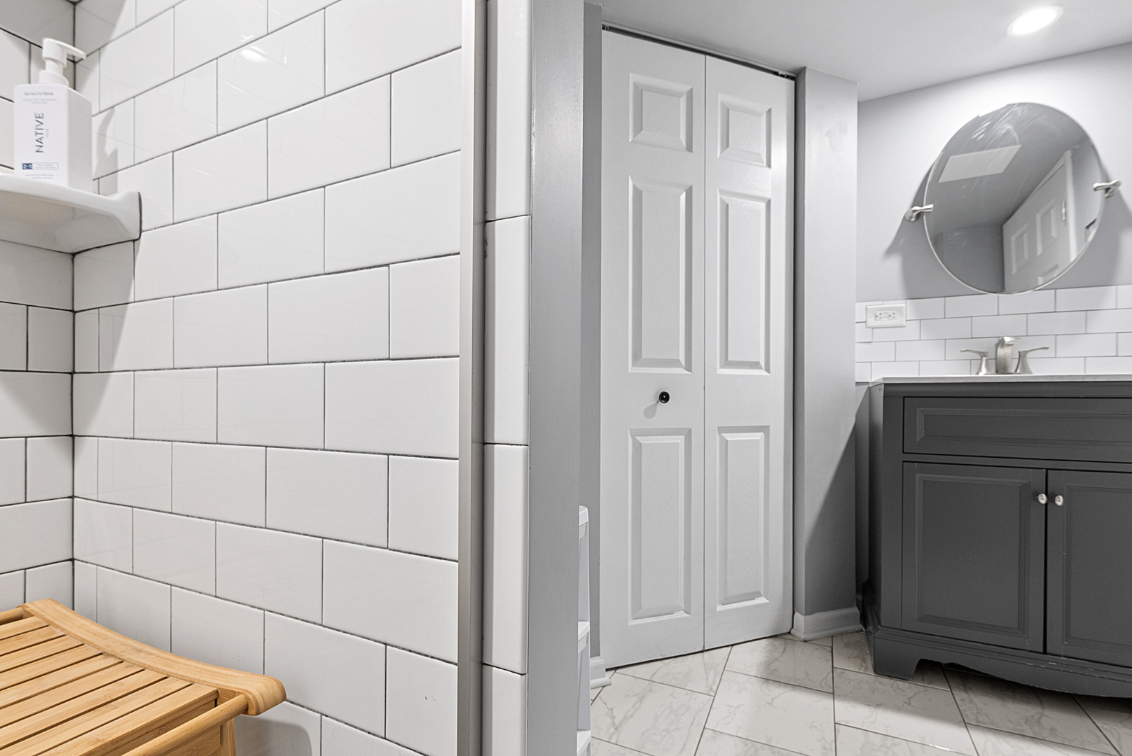 714 Walnut Street Lemont, IL 60439 - Photo 18 of 25 a bathroom with a sink and a mirror